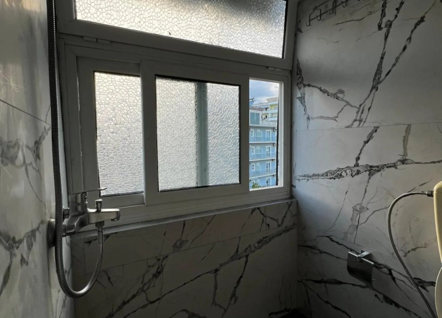 Cozy 5Th Floor Studio Himare Guest house